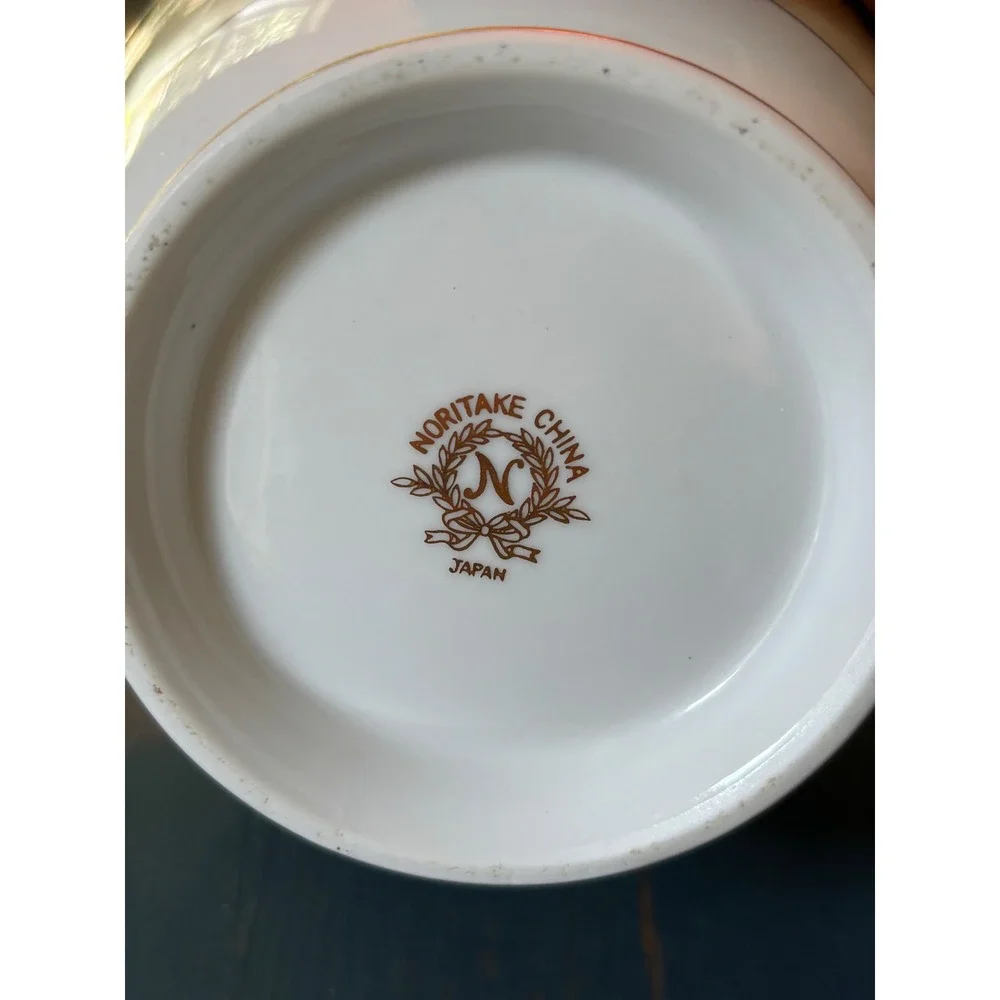 Noritake China Sugar Bowl with Lid Black Gold Encrusted Laurel Japan Cream White